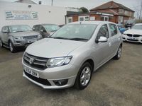Used Dacia Sandero Lauréate 2014 Silver Hatchback