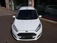 Used Ford Fiesta Zetec 82 HP (60 kW) 2016 White Hatchback