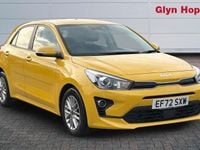 Used Kia Rio 84 HP (61 kW) 2022 Yellow Hatchback