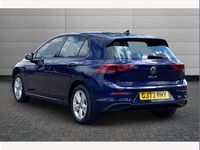 Used VW Golf VIII Life 150 HP (110 kW) 2023 Blue Hatchback