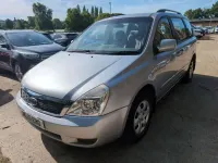 Used Kia Sedona 2010 Silver MPV