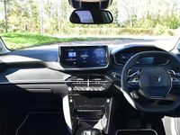 Used Peugeot 208 Allure 102 HP (75 kW) 2025 Hatchback