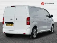 Used Vauxhall Vivaro S 120 HP (88 kW) 2024 White MPV