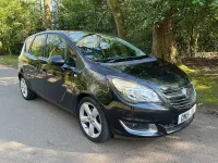 Used Vauxhall Meriva 100 HP (73 kW) 2015 Black MPV