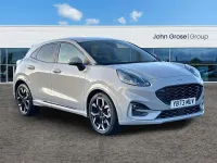 Begagnad Ford Puma ST-Line X 2023 Grå Halvkombi