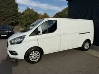 Used Ford Transit Custom Limited 130 HP (95 kW) 2019 White Van