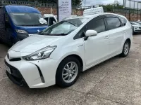 Used Toyota Prius 136 HP (100 kW) 2023 White Hatchback