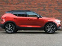 Used Volvo XC40 R-Design Pro 190 HP (139 kW) 2019 Red SUV