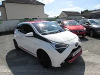 Used Toyota Aygo x-press 2018 White Hatchback