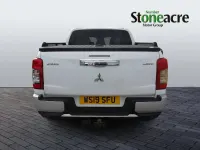 Used Mitsubishi L200 Warrior 150 HP (110 kW) 2019 White Pickup