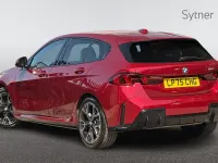 Gebraucht BMW 120 M Sport 168 PS (123 kW) 2026 Rot Kleinwagen