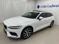 Used Volvo V60 Momentum 2019 White Estate