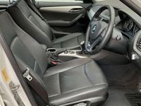 Begagnad BMW X1 Comfort Edition 2013 Vit SUV