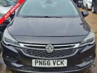 Used Vauxhall Astra Elite 150 HP (110 kW) 2016 Black Hatchback