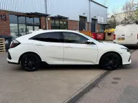 Used Honda Civic Sport 182 HP (133 kW) 2018 White Hatchback