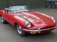Used Jaguar E-Type 265 HP (194 kW) 1970 Red Cabriolet