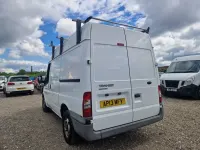 Usado Ford Transit 100 CV (73 kW) 2013 Blanco Van
