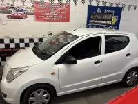 Used Suzuki Alto 68 HP (50 kW) 2013 White Hatchback