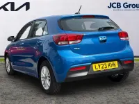 Used Kia Rio 101 HP (74 kW) 2023 Blue Hatchback