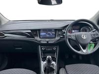 Gebraucht Vauxhall Astra SRi 150 PS (110 kW) 2019 Silber Kleinwagen