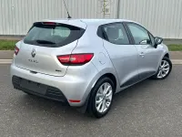 Used Renault Clio Play 90 HP (66 kW) 2017 Silver Hatchback