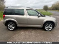 Used Skoda Yeti SE 110 HP (80 kW) 2014 Beige SUV