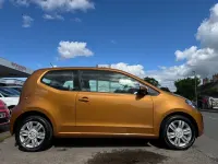 Used VW up! high up! 75 HP (55 kW) 2017 Gold Hatchback