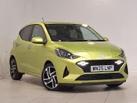 Used Hyundai i10 Premium 84 HP (61 kW) 2025 Green Hatchback