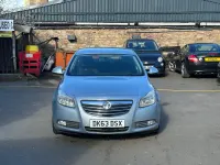 Usado Vauxhall Insignia SRi 163 CV (119 kW) 2013 Plateado Utilitario