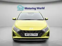 Używany Hyundai i20 Ultimate 100 KM (73 kW) 2025 Zielony Hatchback