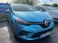 Used Renault Clio V Version S 2020 Blue Hatchback