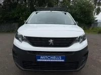 Used Peugeot Partner Premium 131 HP (96 kW) 2022 White MPV