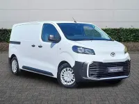 Used Toyota Proace 120 HP (88 kW) 2025 White MPV