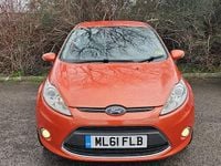 Used Ford Fiesta Titanium 96 HP (70 kW) 2011 Red Hatchback