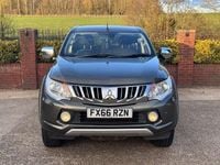 Used Mitsubishi L200 2016 Green Pickup