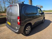 Usado Vauxhall Combo Sportive 75 CV (55 kW) 2019 Gris Monovolumen