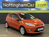 Used Ford Fiesta Titanium 94 HP (69 kW) 2012 Red Hatchback