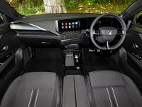 New Vauxhall Astra Ultimate 130 HP (95 kW) 2026 Silver Hatchback