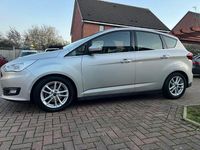 Usado Ford C-MAX Zetec 2017 Prateado Monovolume