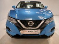Used Nissan Qashqai Acenta Premium 115 HP (84 kW) 2018 Blue SUV
