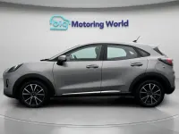 Usado Ford Puma Titanium 155 CV (114 kW) 2022 Plateado SUV