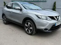 Used Nissan Qashqai N-TEC 131 HP (96 kW) 2015 Silver SUV