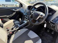 Usado Ford Focus Zetec 2012 Branco Citadino