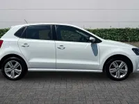Used VW Polo Edition 90 HP (66 kW) 2017 Pure white Hatchback