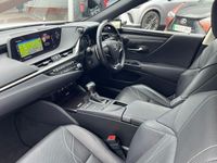 used Lexus ES300H 2.5 Takumi 4dr CVT Saloon