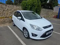 Used Ford C-MAX Zetec 2013 White MPV