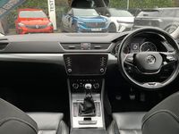 Used Skoda Superb SE Technology 150 HP (110 kW) 2022 Estate