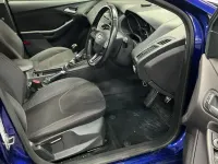 Used Ford Focus Zetec 120 HP (88 kW) 2015 Blue Hatchback