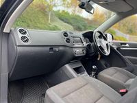 Used VW Tiguan SE 140 HP (102 kW) 2012 Black SUV