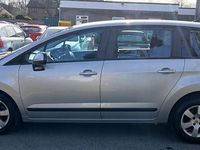 Used Peugeot 5008 2011 Silver MPV